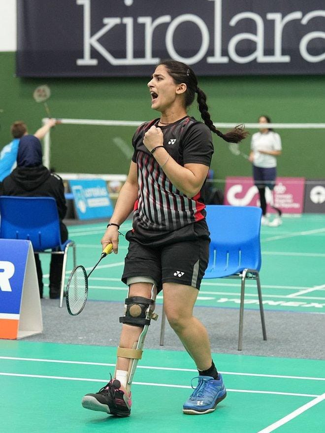 ianuragthakur's tweet photo. Another Double Podium Finish in Badminton For Bharat at #AsianParaGames2022! 

Heartiest congratulations to @joshimanasi11 and @mandeepkaur_9 for securing 🥉in Women's Singles SL3 category! 🏸

🇮🇳's star para-shuttlers, epitomes of resilience and determination, have been setting extraordinary milestones for the nation. Their exceptional talent and unwavering commitment have brought immense pride to the nation. 👏

Bravo to both of you! You've shown the world that #JoshHoTohAisa!  
#Praise4Para