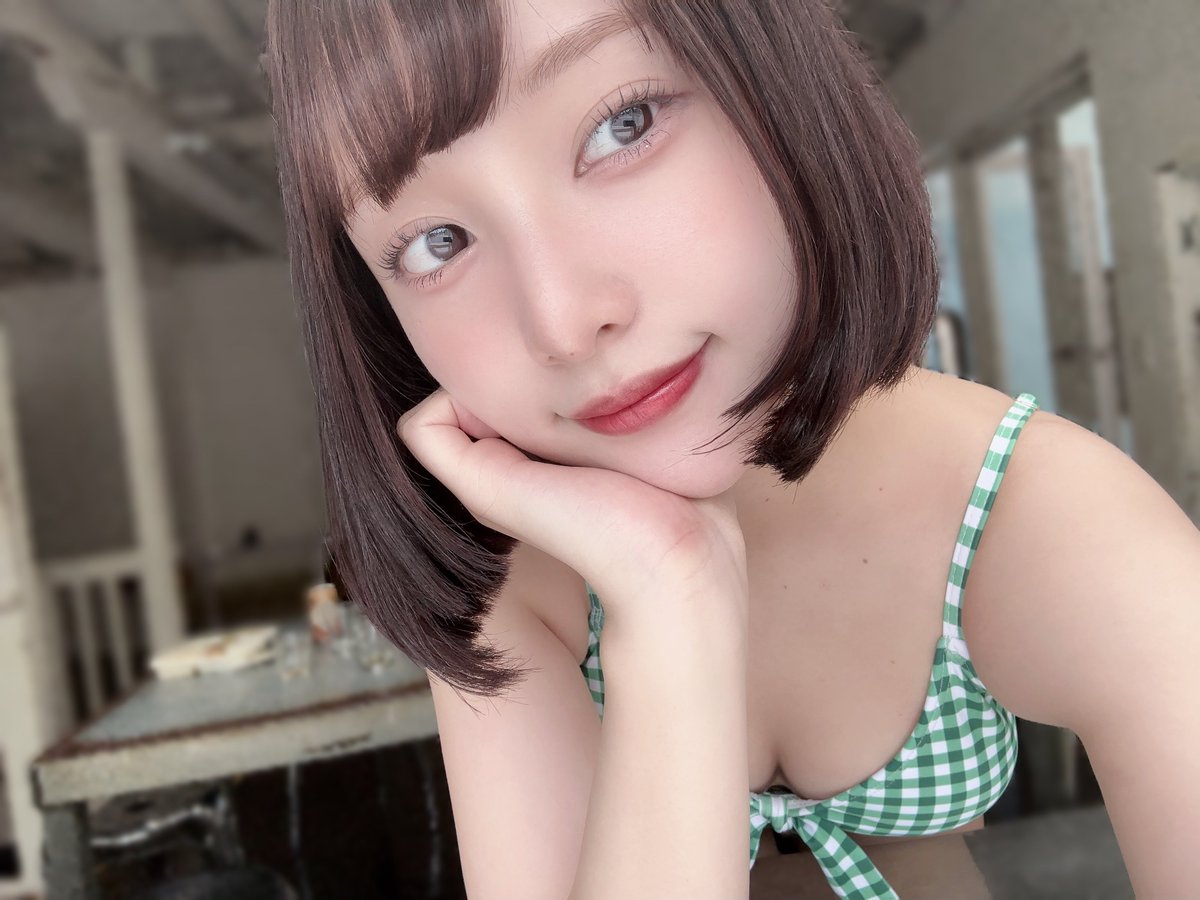 そういえばデジタル写真集 予約は済んだｹﾛ？🐸 今日かえるの夢見て