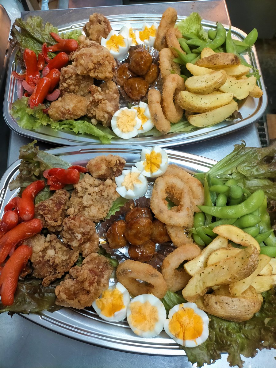 You_kitchen_'s tweet photo. 今日も元気に営業中〜🤗
頼まれましたオードブルです✨
年齢層、ご予算等ご相談の上お作り致します🙇
どうぞご利用くださいませ～😋 https://t.co/5xLt1SIAVY