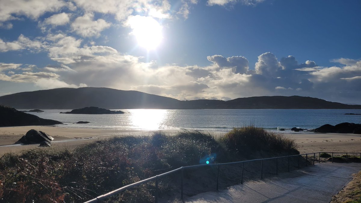 Sun is shining in Derrynane this morning , perfect touring weather 🤩 #optimumchauffeurdrive #visitireland #touringireland