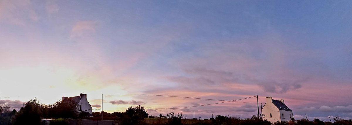 FredLem55's tweet photo. Bonjour Bonjour du pays Bigouden https://t.co/gheGHLBoF6
