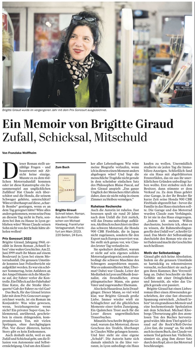 pthibaut's tweet photo. le prix Goncourt 2022 sort en allemand, "Vivre vite" de Brigitte Giraud @Tagesspiegel https://t.co/UTVQBN2XZ5