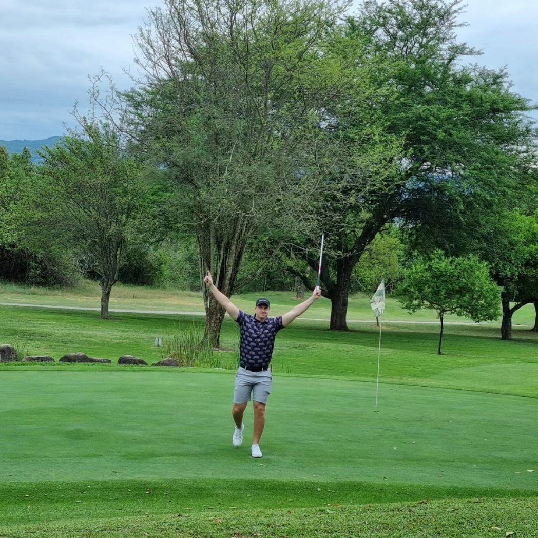 Sven - The Golfing Paper Pusher tweet media