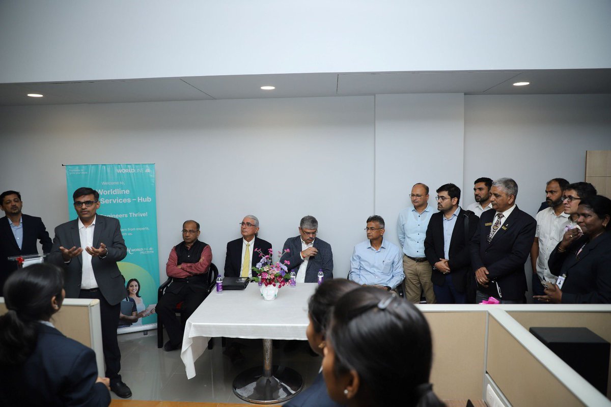 DYPCOE_AKURDI's tweet photo. Inauguration of Worldline Global Services Hub at Dr. D.Y. Educational Complex on Monday, 23rd October 2023
#Worldline
#wgs
#credaipune
#datatechlab https://t.co/3MFNBhZm7W