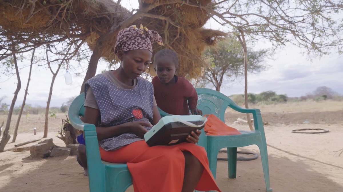 szdaily1's tweet image. #InDepth As mobile phones, desktop and laptop computers become more ubiquitous in daily life, another useful tool is a #tabletcomputer, as it complements the aforementioned devices. In #Kenya, a #solarpowered tablet plays a more important role than most conventional #tablets do.…