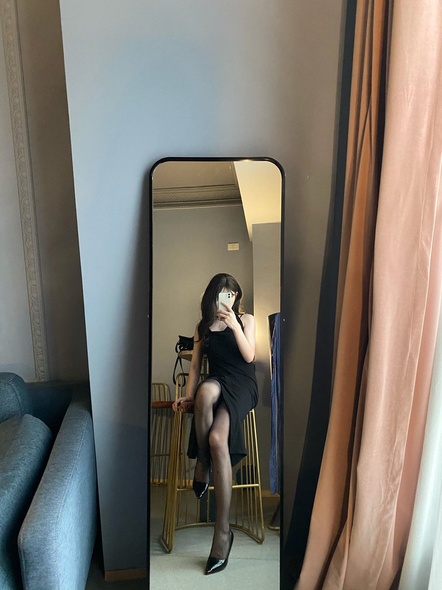 zykggg1's tweet photo. 对镜拍无敌 #cd #ts #伪娘 https://t.co/AM7jCUFDZ5