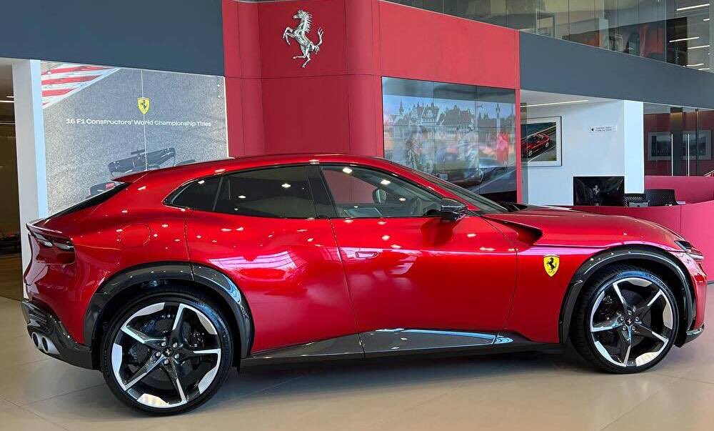 1protrader76121's tweet photo. フェラーリ・プロサングエ一番最初に納車されたのはイギリスのディーラーでした。

#ferrari #ferraripurosangue #purosangue https://t.co/M9QLz2mBBA