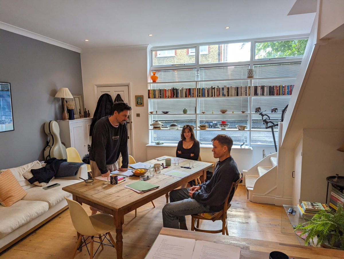 📣 Rehearsals for Blackheath are in full swing. 

Tickets 🎟️ selling fast <a href="/WhiteBearTheatr/">White Bear Theatre</a> 

Opening night 31 October 🔥

Come along for an explosive night of theatre 

whitebeartheatre.co.uk/whatson/Blackh…