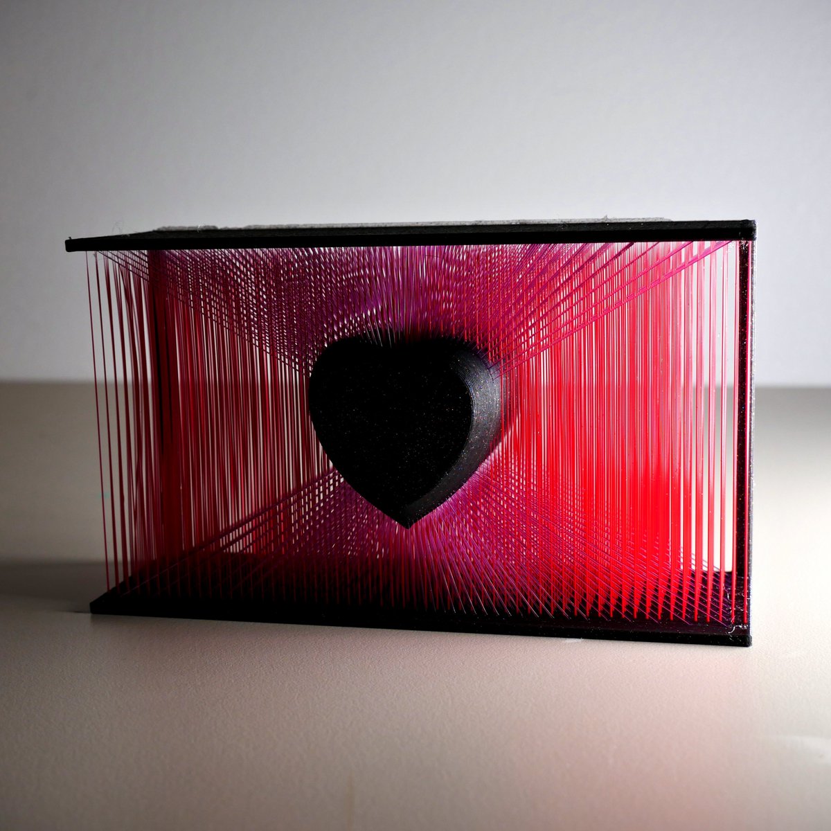 3DPrintBunny's tweet photo. This is my Black Heart (Glowing Heart).
I've printed it in @Proto_pasta Wonder Black, Purple Iris and Red.

Single colour version stl: https://t.co/lbDCYIOoaa

Multi-colour version exclusive for @printablescom, @Thangs3D, and @Patreon subscribers. https://t.co/n8n6o71zld