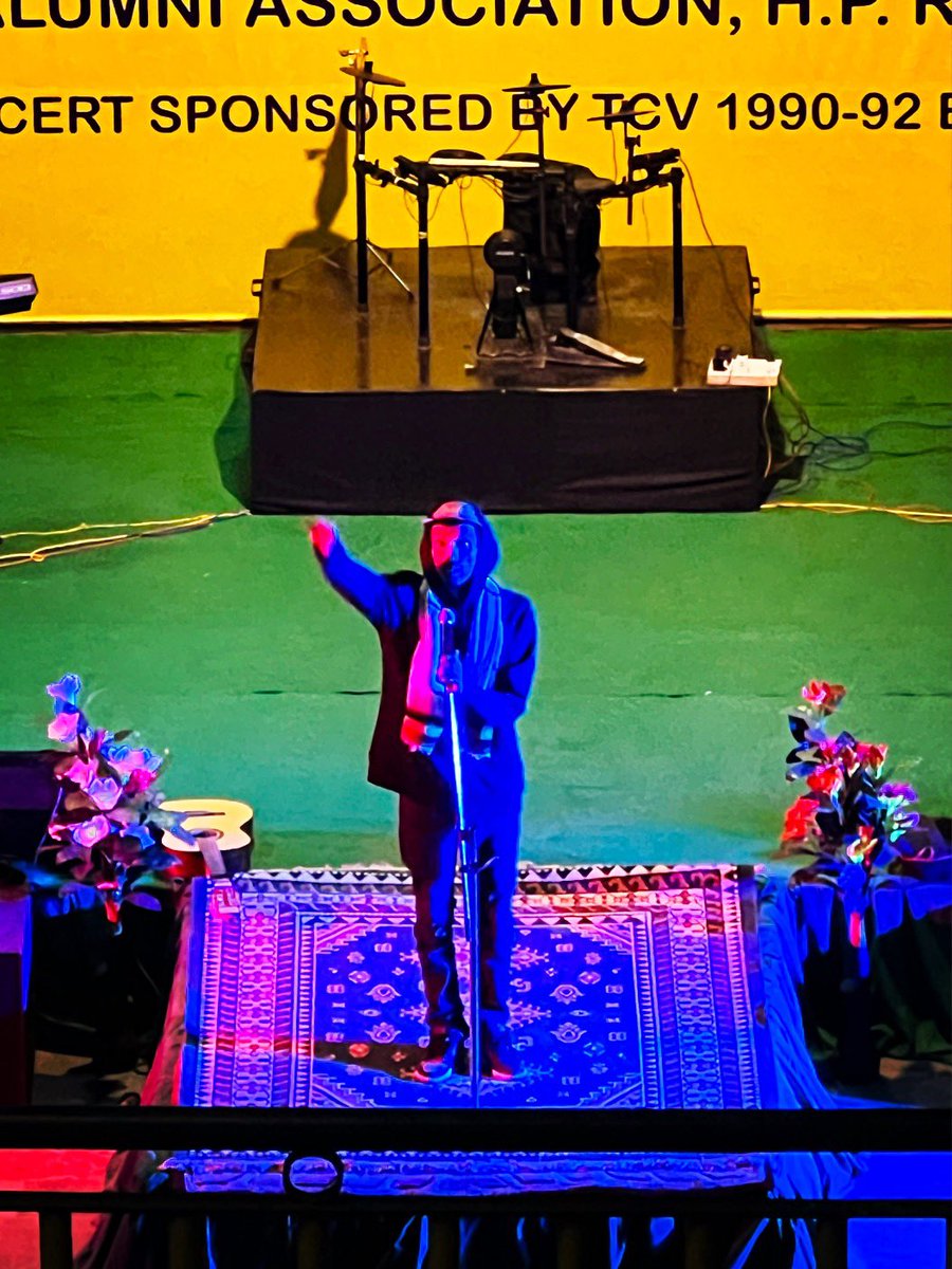 bobbydevito's tweet image. Tenzin Mariko and G Tashi brought the 🔥 last night 

#freetibet
#tcv
#dhasa