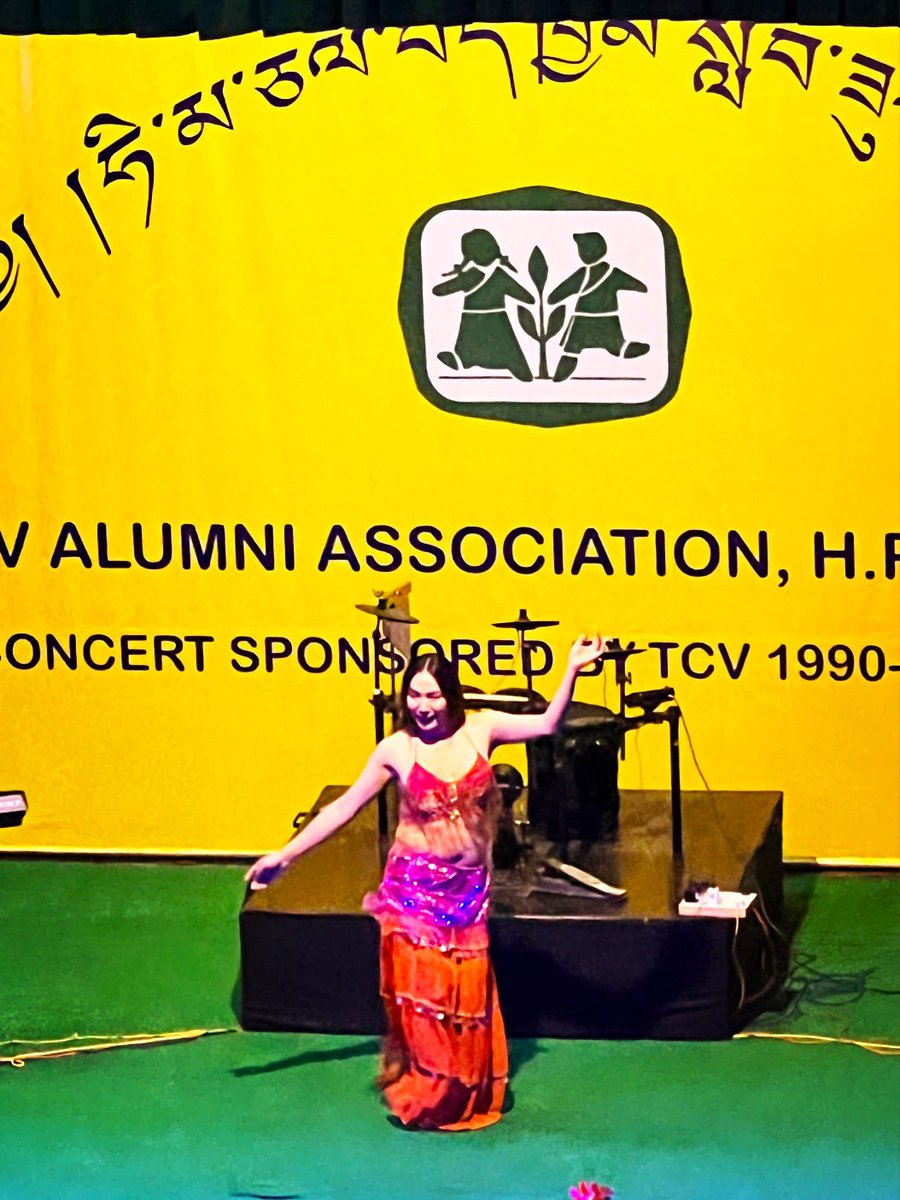 bobbydevito's tweet image. Tenzin Mariko and G Tashi brought the 🔥 last night 

#freetibet
#tcv
#dhasa