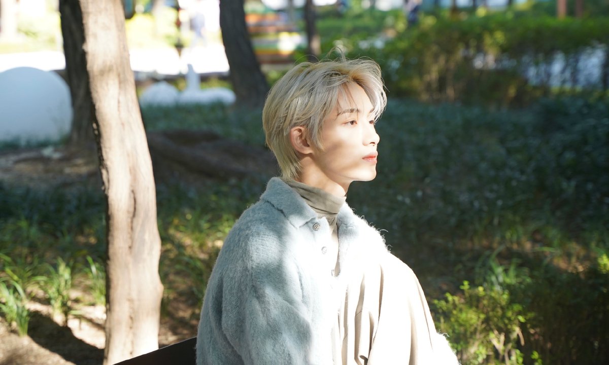 VoteForWinwin's tweet photo. 231025 DSC WINWIN Studio Update 

🔗https://t.co/diCFXhhpuu

#윈윈 #DongSicheng
#WINWIN #董思成
#JimmyChoo 
#iWeekly https://t.co/e2SceP13sy