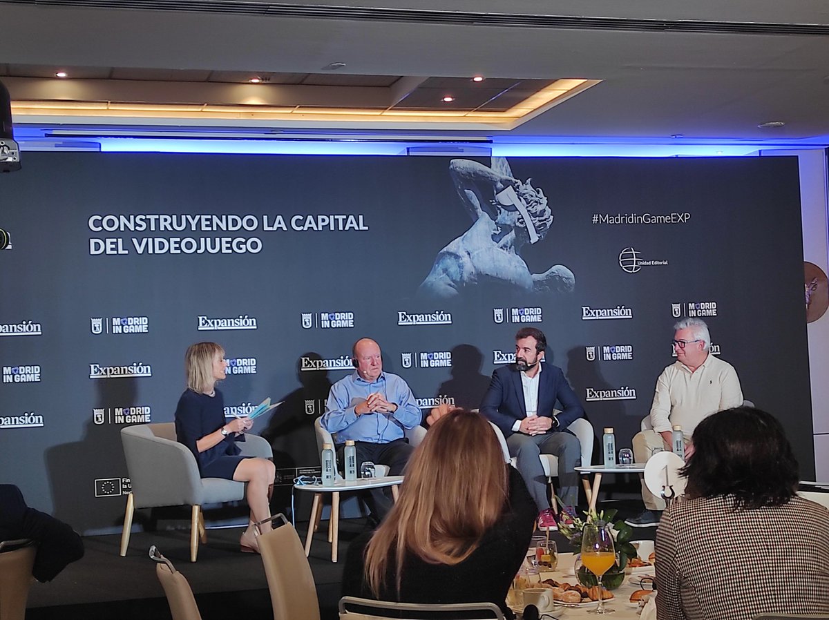 Gracias <a href="/MadridinGame/">Madrid in Game</a> por invitarnos a la <a href="/UEuropea/">Universidad Europea</a> a este fabuloso desayuno. Un placer estar presente disfrutando de esta mesa redonda. Construyendo la capital del #videojuego! #CreativeCampus #MadridinGameEXP