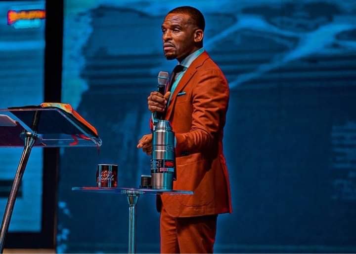 therealchurchg1's tweet photo. BREAKING NEWS!

PASTOR ISAAC OYEDEPO RESIGNS FROM WINNERS CHAPEL

*To start new ministry.

Pastor Isaac Oyedepo, son of Bishop David Oyedepo who was recently appointed as Global Youth Pastor of the Living Faith Church Worldwide aka Winners Chapel has resigned.
Church Gist ... https://t.co/LatyPIHgo4