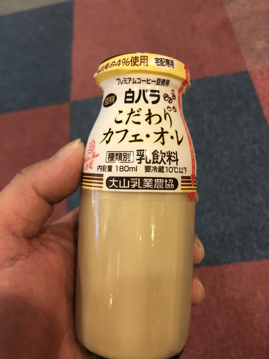 GH417's tweet photo. 風呂上がりは白バラ

＃白バラ https://t.co/3PSMPYmKsJ