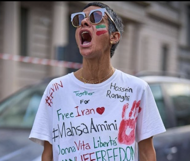 Le dissidenti iraniane in piazza per Israele

moked.it/blog/2023/10/2…