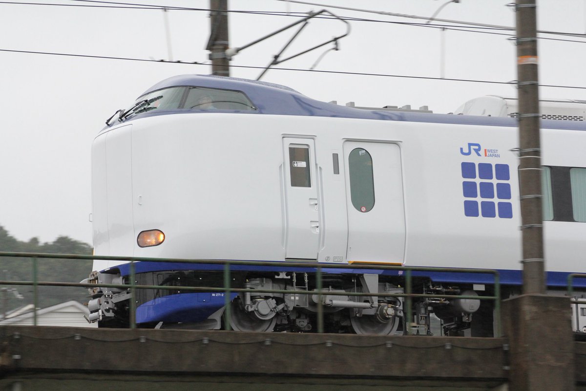 湖西線風レイアウトを組んで他路線の車両を持ってきても「試運転」と