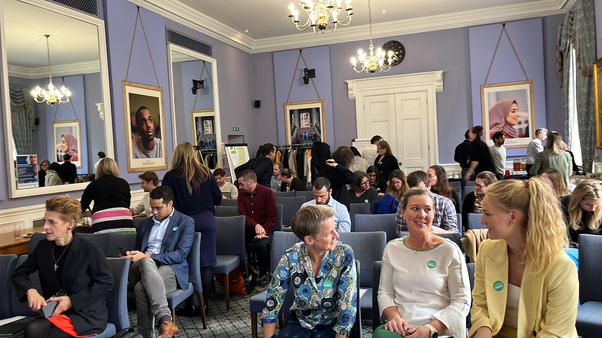 Fantastic to see 60 healthcare leaders across @Kingshealth and <a href="/SELondonICS/">South East London ICS</a> actively engaging in our 2nd High Value Care mini-course co-hosted by KHP and <a href="/ErasmusMC/">Erasmus MC</a>, and our @healthcareTA Community of Practice launch. My highlight was moderating an amazing panel of speakers !