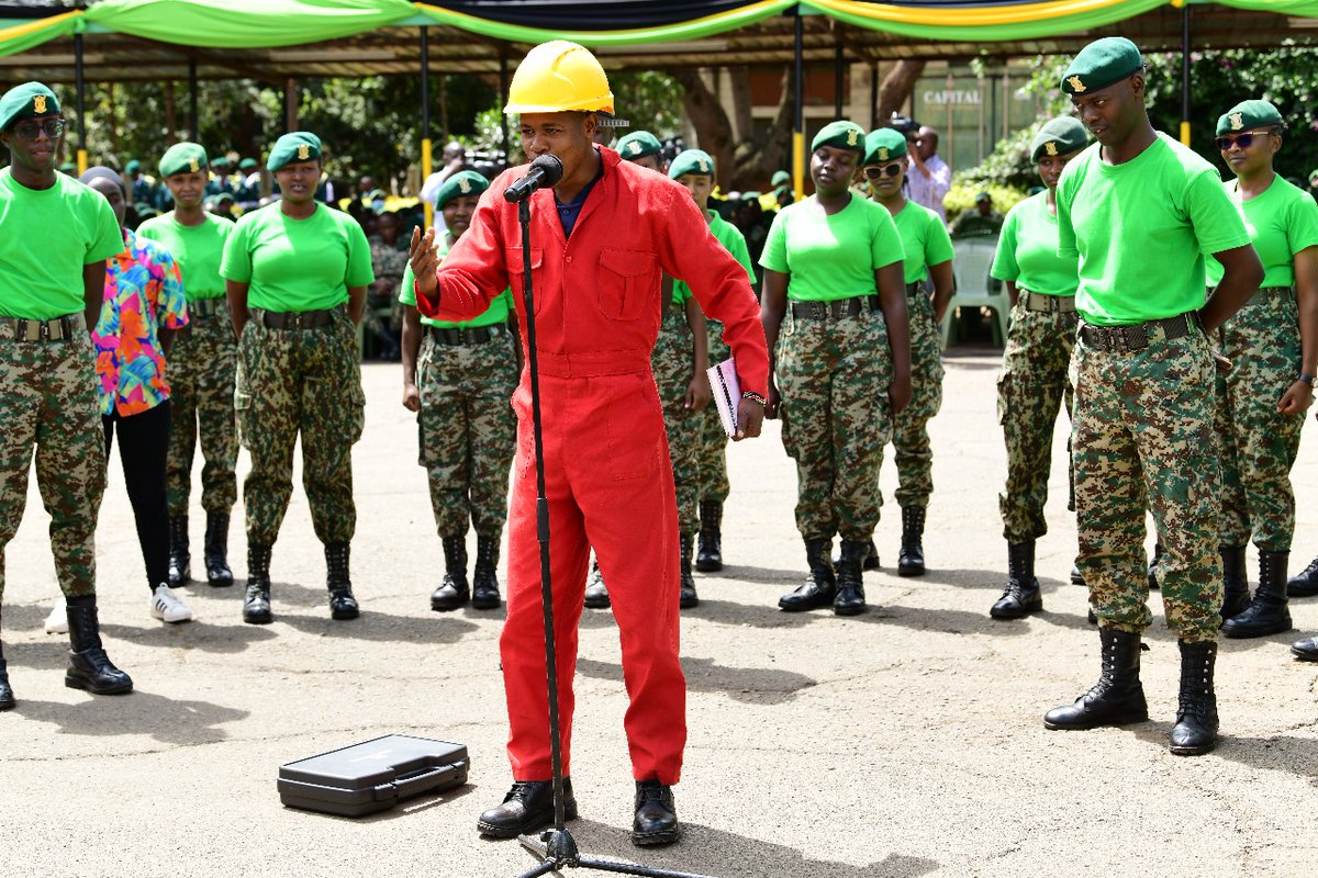 HonMoses_Kuria's tweet photo. The courage, resilience and the determination of our youths at the National Youth Service is just admirable. 
Great moments at the ongoing NYS inaugural visit. https://t.co/HR0wQ6qRKC