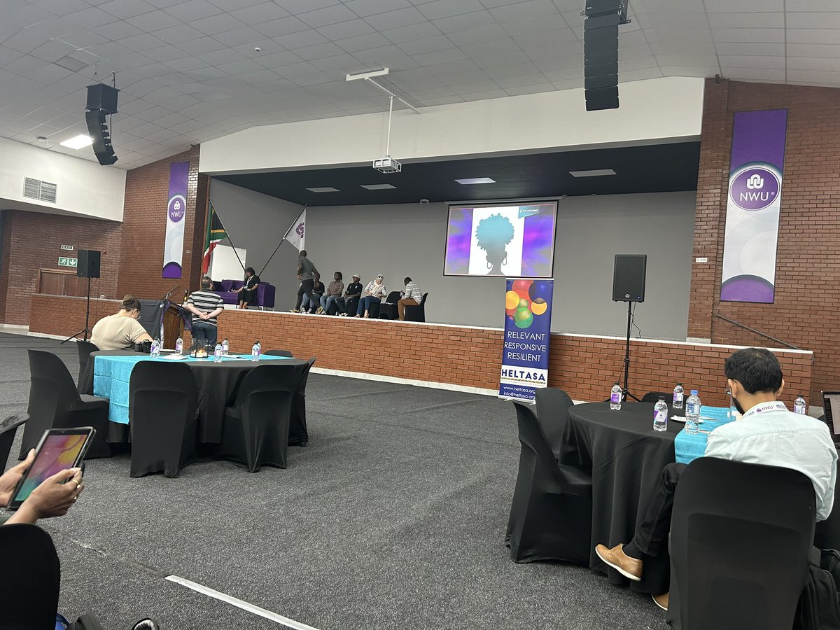 #HELTASA2023
Really valuable to hear directly from students on their feelings towards the use of generative AI tools for their learning - most of course indicated the pros but most spoke of the constraints on human creative and critical thinking &amp; going half way in thinking