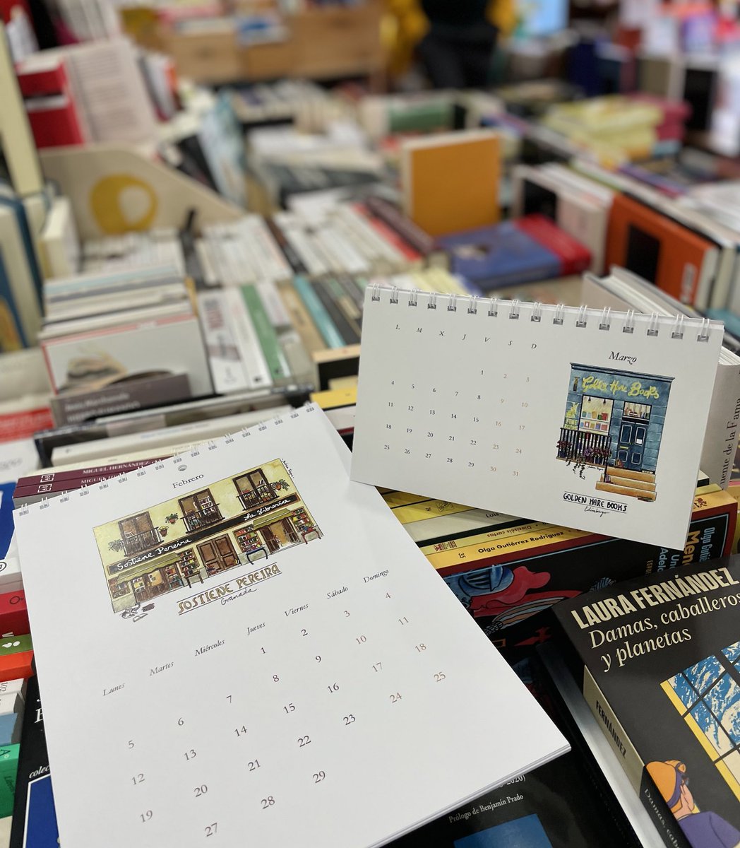Ya tenemos a la venta el tradicional calendario librero de <a href="/AudreyRdP/">𝑨𝒏𝒅𝒓𝒆𝒂 𝑹𝒆𝒚𝒆𝒔</a>, amiga y vecina del barrio. Este año ha retratado librerías españolas y extranjeras y ha hecho dos formatos. 😊
