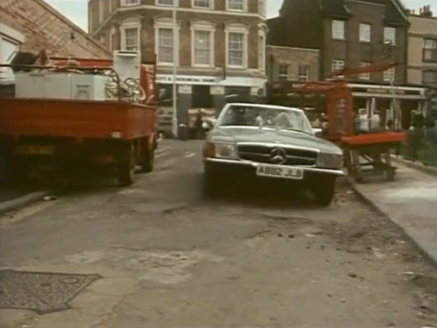 D&M filming locations fan tweet media