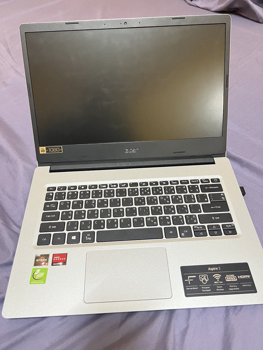 WNSYRR_m's tweet photo. ส่งต่อ Acer รุ่น Aspire A314-22 ราคา 6,500 บาท (พร้อมโอนลดได้) *ซื้อมา2ปี ใช้งานน้อยมาก ❗️ไม่มีตำหนิเครื่องใหม่มาก และ ใช้งานได้ปกติทุกอย่าง (มีสายชาร์จ+เมาส์+กระเป๋า) สนใจสอบถามเพิ่มเติม DM  มาได้ค่ะ 
#ส่งต่อNotebook #ส่งต่อโน๊ตบุ๊ค #โน๊ตบุ๊คมือสอง #โน๊ตบุ๊ค #NotebookAcer https://t.co/8sIQUBy6LD