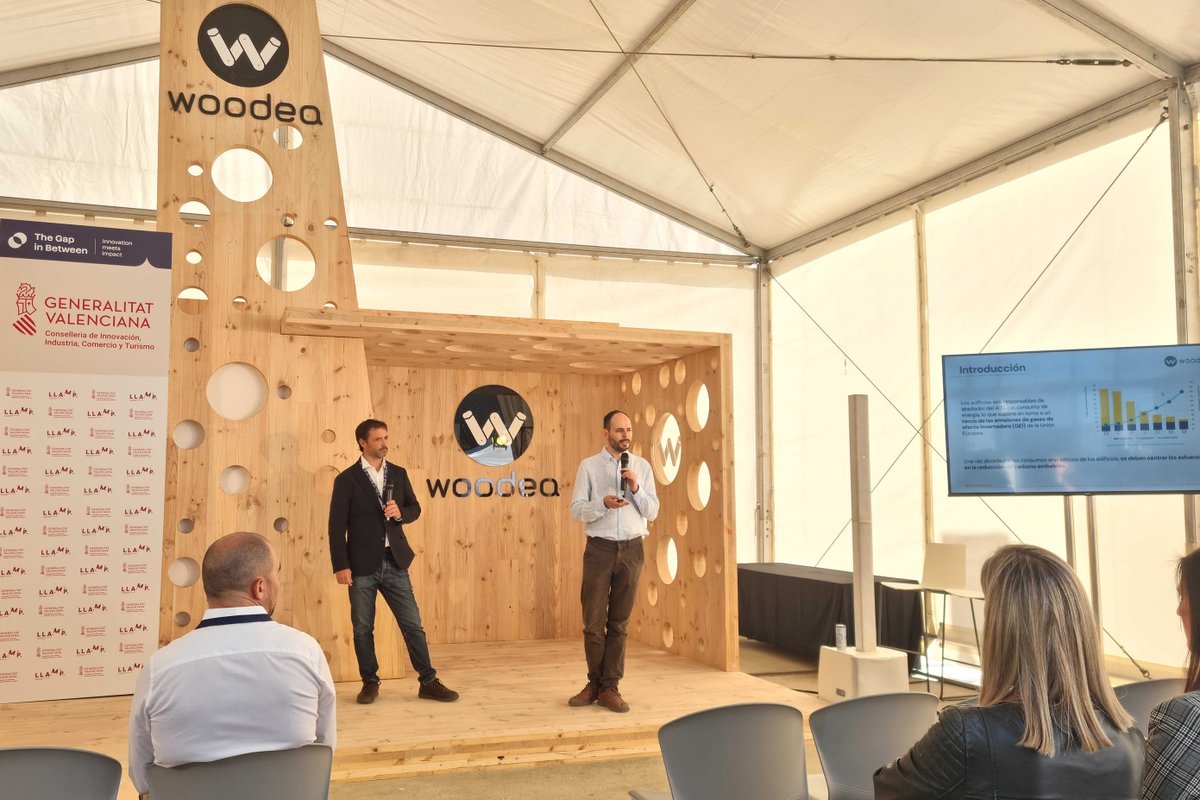 🔵 #TheGIB  

We are presenting "Construcción industrializada de bajo impacto”.

<a href="/OctaviUya/">Octavi</a> (<a href="/WoodeaContech/">Woodea</a>) and <a href="/olazabal_pedro/">Pedro Olazabal Herrero</a> (<a href="/HandsonImpact/">Hands-On Impact</a>) are sharing this comparative analysis based on 3 dimensions (carbon footprint, water use and waste) of 3 structural building systems.