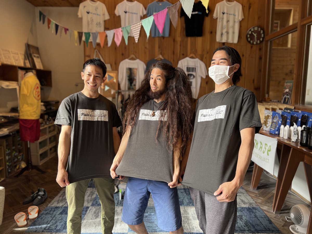 FaBclimbing's tweet photo. これがFish and Bird店長のYOUさんです🧔‍♀️笑笑

このツインテールは何かの予兆かもしれない…🤨笑笑

 #FishandBird
 #東陽町
 #bouldering
 #ボルダリング
 #クライミング
 #髪を伸ばして気付けば5年は経ってる😂
 #仙人間���いない
 #美容師さんからはあれはもうレジェンドの一言😂 https://t.co/2OiOHBx9jJ