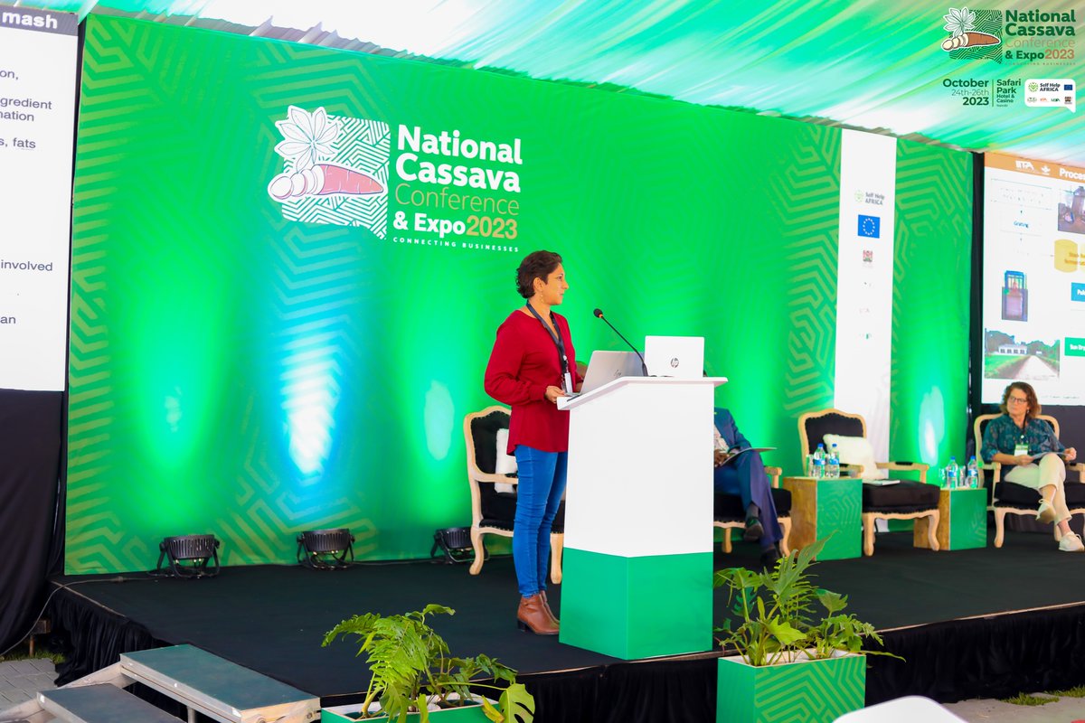 NationalCassava's tweet photo. Did you know? Cassava is an economic powerhouse!
How much do you think the global cassava industry contributes to the economy  yearly? 

Share your guess! 
#CassavaCon #CassavaExpo2023  #CassavaIndustry #Kenya #Agriculture #FoodSecurity #EconomicDevelopment https://t.co/APpIOpFz2g