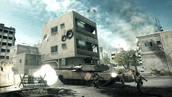 DooM49's tweet photo. Am I the only one that wants a #Battlefield that focuses on you being a marine, not a hero? That teamwork is the only way to win. To feel the grit of battle like BF1 made it feel but to also have the epic destruction and gameplay of BF3 in Urban maps? https://t.co/IP19vQ5TqA