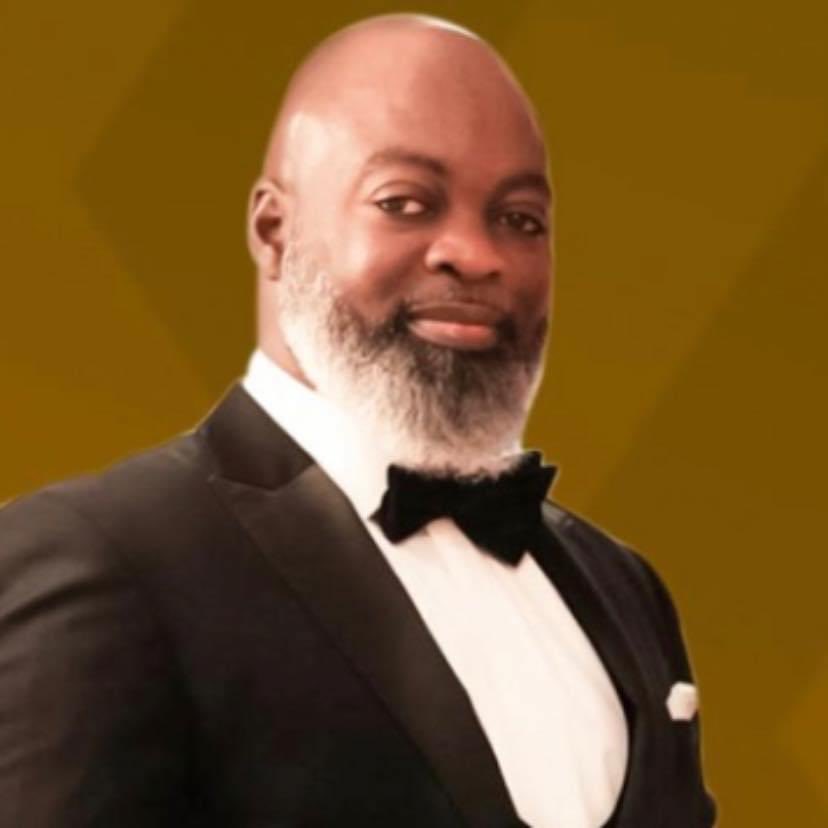 Brightoseimensa's tweet photo. Happy birthday Pastor Eric Osei -Mensah! We thank God for your life! We love you! Stay blessed Osofo! https://t.co/yVycQOgdr4
