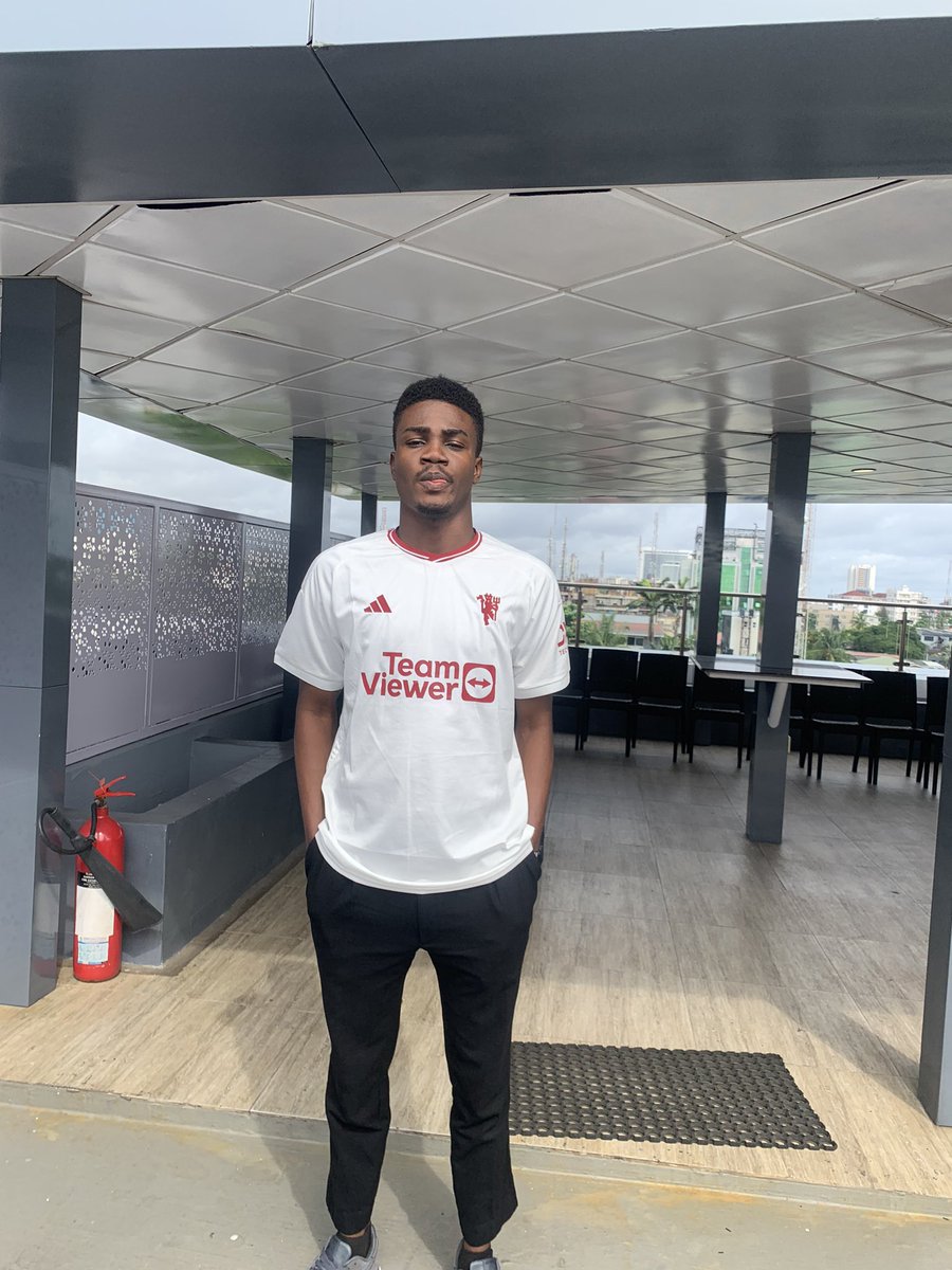 _Shoptees's tweet photo. Mike is a Red🎯

Cop your Manchester United Kits from #Shoptees and rep your Team!

🏷️FANS VERSION: 10,000NGN
🏷️PLAYERS VERSION :14,000NGN

CUSTOMIZATION, CL AND PL BADGES COST :2,000.

Our jerseys, your style 🤞🔥
Cop yours today⚽️ https://t.co/EUz6FjmLd1