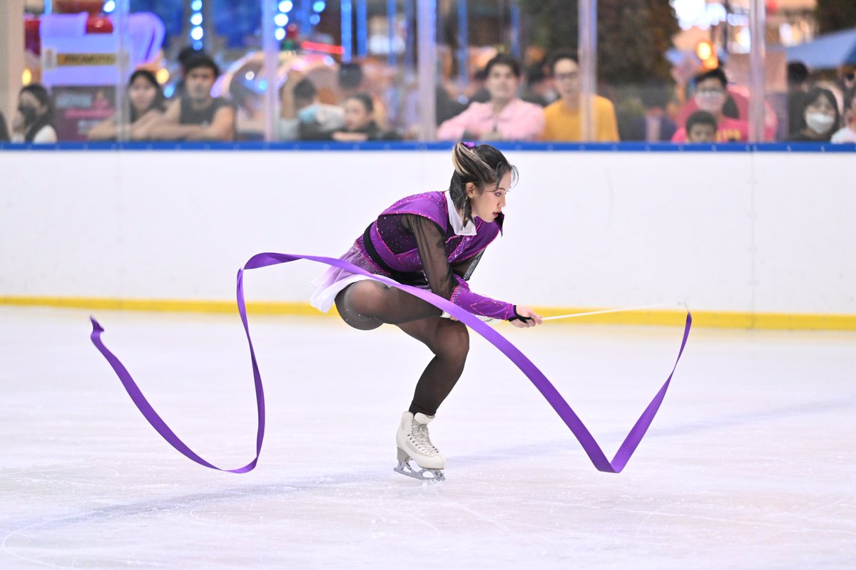 sheepandpencils's tweet photo. Some of my favourite shots from the HenBie programme! I have never felt more powerful on ice than I did playing Jiang Cheng. https://t.co/S1iJpZu9UV
