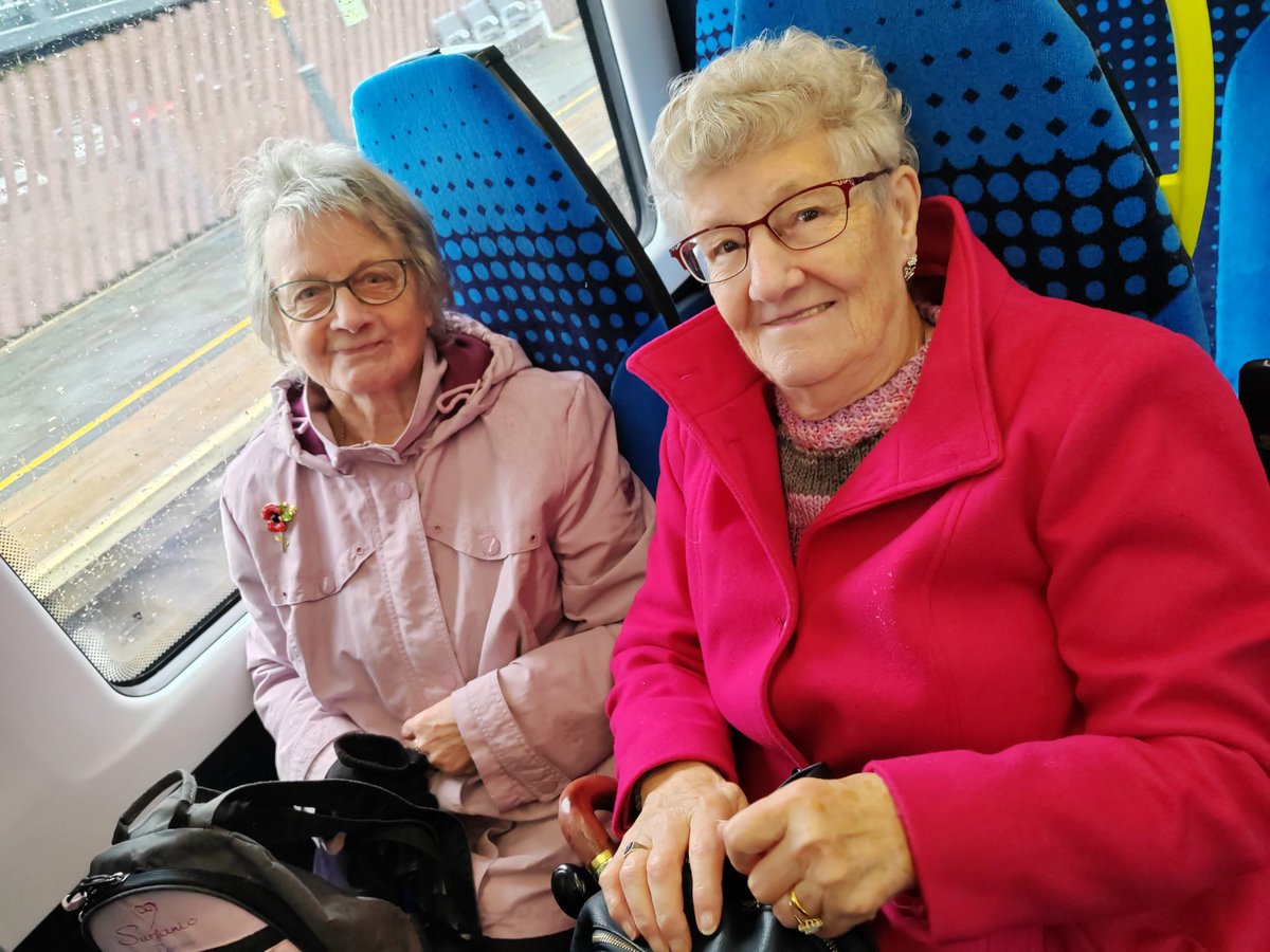 OfficialBWITC's tweet photo. 🚆Try the Train!
Our #ExtraTimeHub are taking part in the @trythetrain campaign supported by @northernassist🚅
The project aims to increase confidence & independence in train travel through workshops and rail experiences🛤️
The group also managed a spot of lunch and shopping🤩🛍️
@TrainEd_by_CRL @crl_live
#BWitC | #BWFC