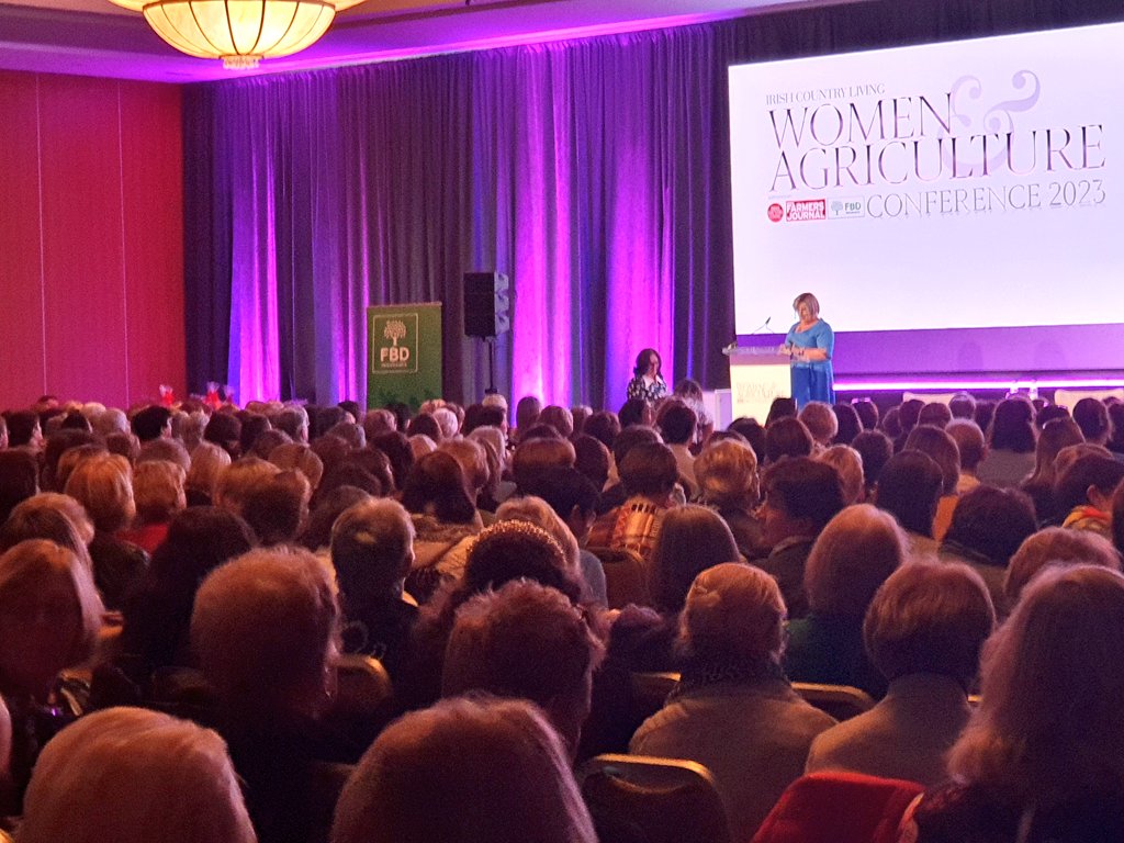 600 rural women gathered for the annual #womenandag conference. Great chats, craic and camaraderie @IrishCountryLiv @farmersjournal