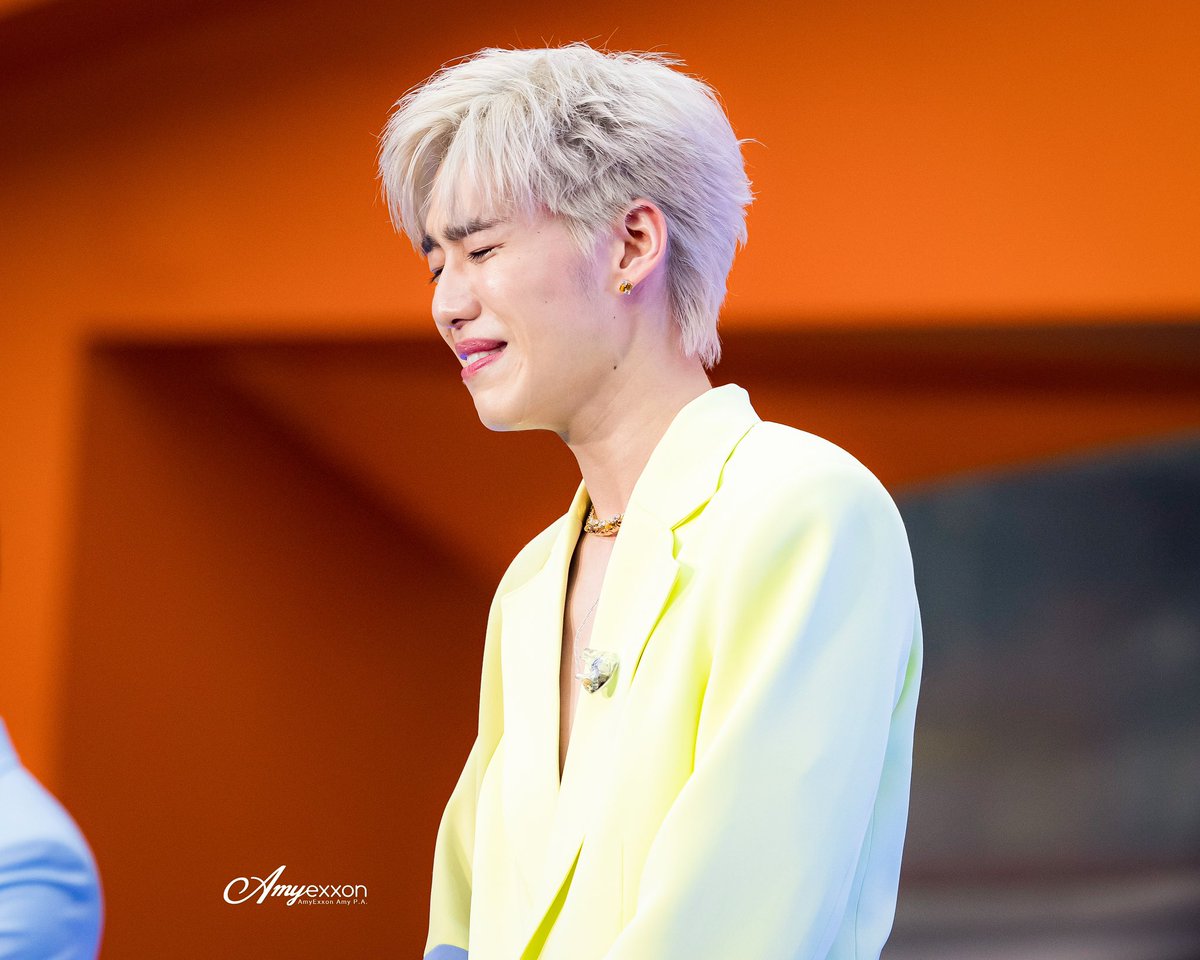 AmyExxon's tweet photo. Happy มากๆ ยิ้มเยอะๆน้า ไม่ต้องร้องไห้แย้ว แต่ถ้าอยากขำ คืนนี้ก็เปิดดู #แฟนด้อมพันธุ์แท้ นะคะ 😆 @ppkritt #COBExPPKRITT
#ppkritt #พีพีกฤษฏ์ https://t.co/3YvH2AgAhT