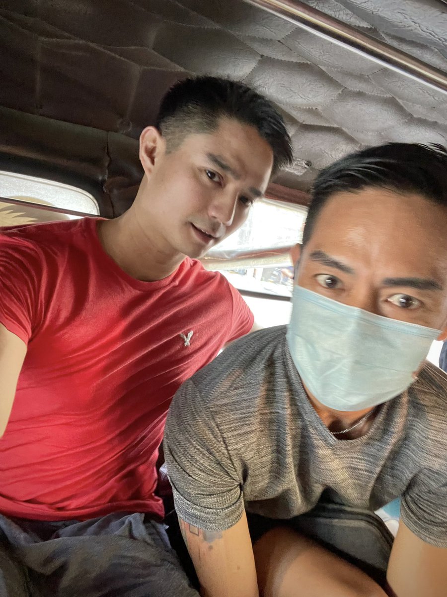 JustinLladoc's tweet photo. Pasig jeèp
— orientation
#firstfewdays @ariesaludo https://t.co/RALYjn2fks