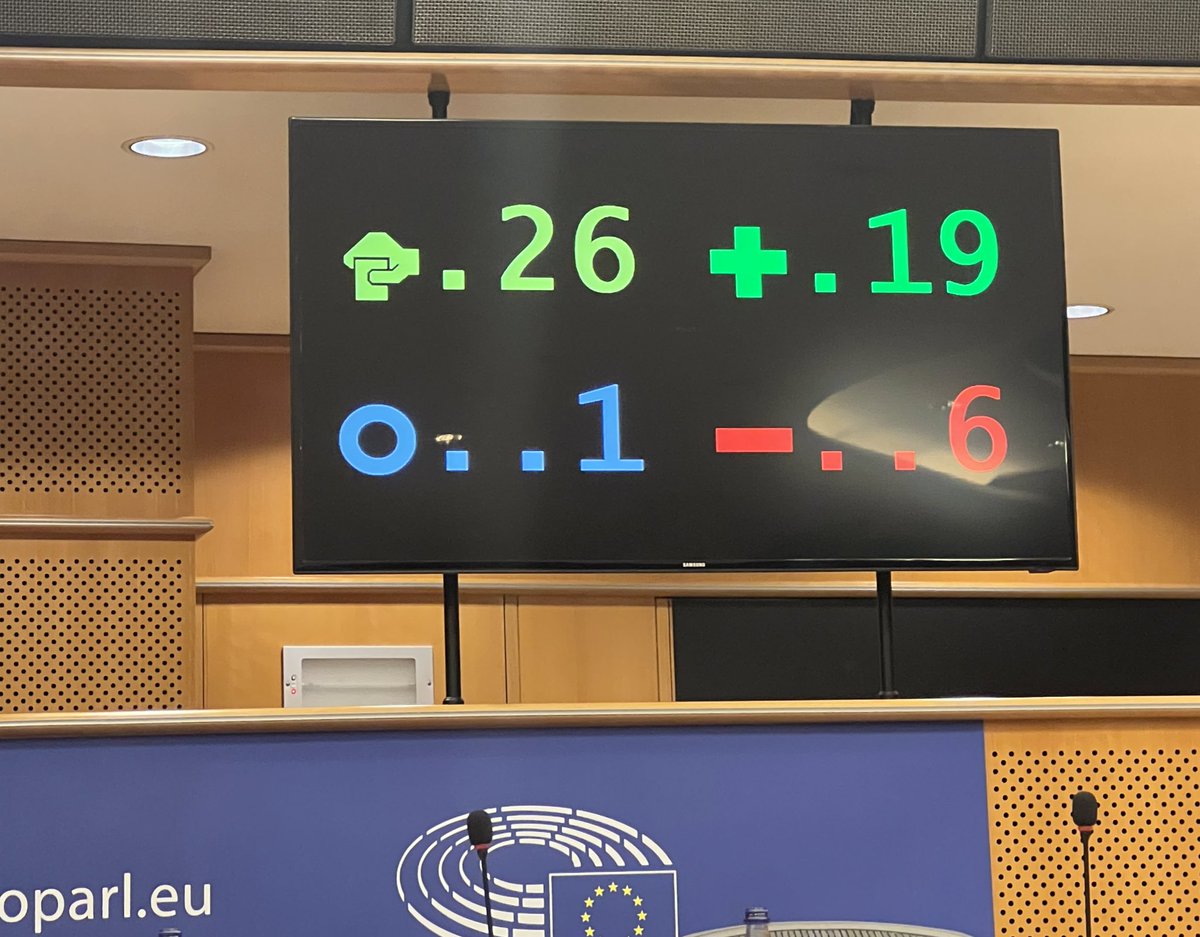 🚨Breaking! 🙌🏻 We just approved the treaty change proposals in committee! @EPInstitutional Next step: plenary & vote of heads of state. Finally sth is moving 🎉 Europe needs reform, not only but also because of enlargement.