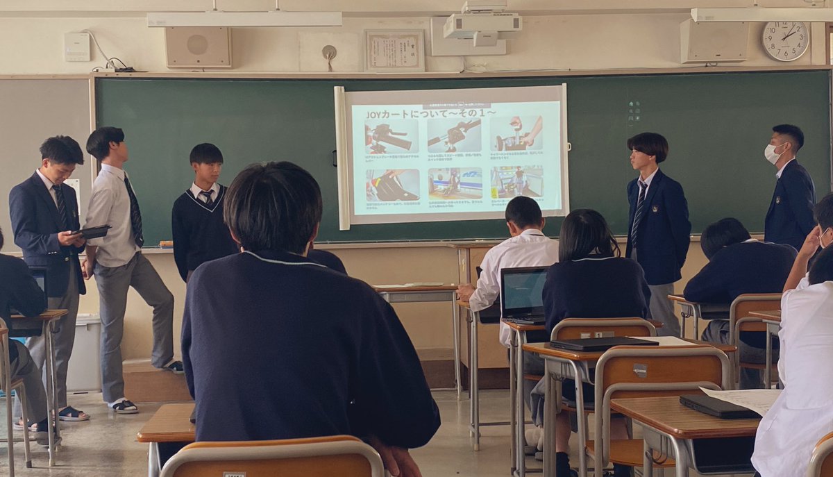 RACtoyama's tweet photo. 本日、高岡第一高等学校様に訪問させて頂きました☺️
地域の課題を考える為、まずは企業について沢山調べてくれました🔍

中には笑いも交えながら、課題解決のアイディアを共有する学生の皆さんが輝いて見えました✨

大変貴重な機会に参加させて頂き、ありがとうございます😊 https://t.co/tWZD5Rm3dC