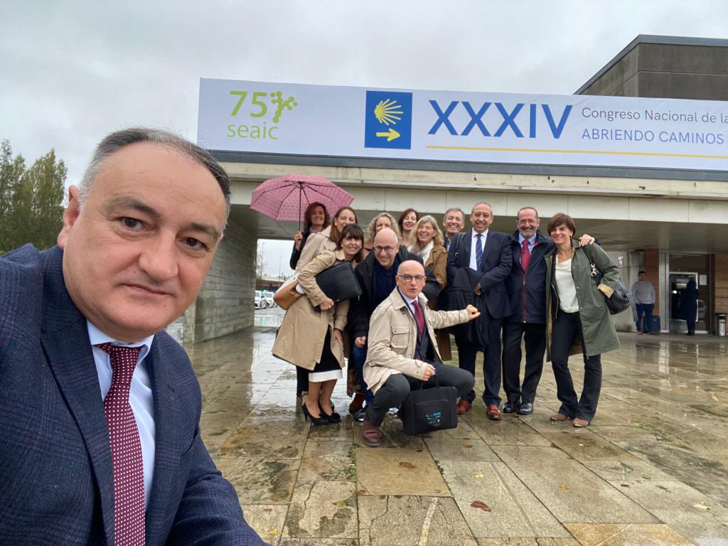 dr_letran's tweet photo. Comenzamos con energía e ilusión  #SEAIC2023. En Santiago de Compostela os espero esperamos ¡ Buen congreso a tod@s¡ @SEAIC_Alergia @JAN_donosti @alergogalicia @alergonorte @candreubala @alergosur_es @AlergiaCanaria @IJDvila https://t.co/Zaxo1FnPYL