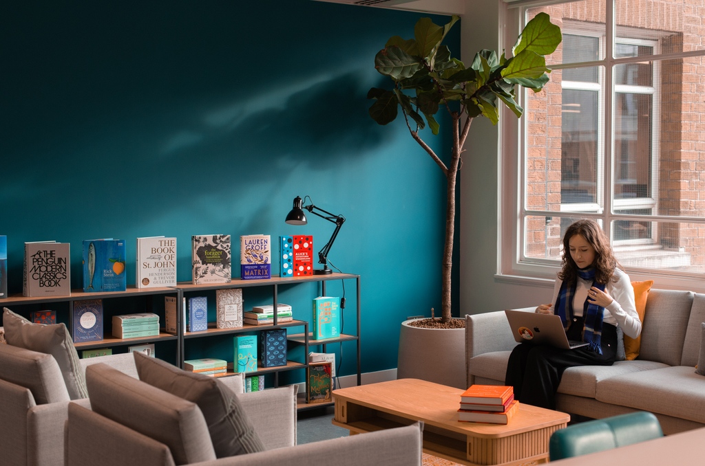 Careers at Penguin Books UK tweet media