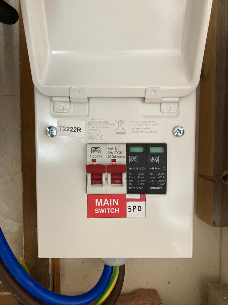 Where does a Surge Protection Device go for an operation?
A surgery! 😳...

Here's a lovely MK SPD we installed recently to provide the customer with Surge Protection! Lovely bit of kit 👍

#electrician #london #sparky #tradesman #safety #professional