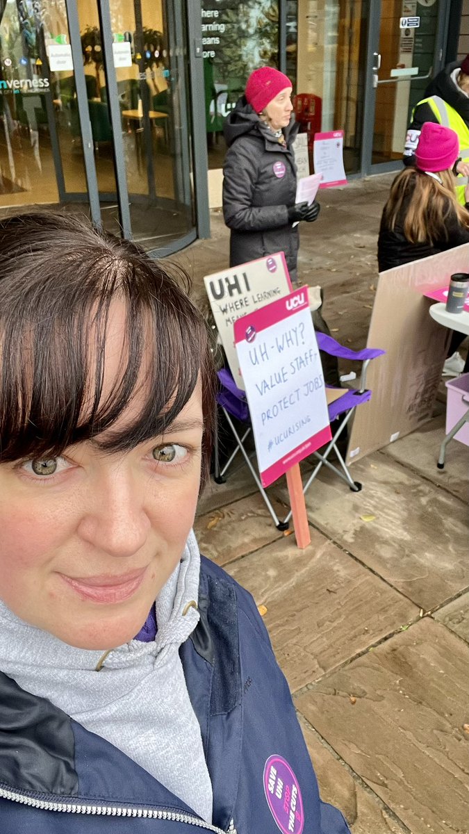 Proud to be standing with fellow students and @uhinursing staff on the picket line against @ThinkUHI cuts which will devastate nurse teaching in the Highlands & Islands. @uhi_ucu #UCUrising