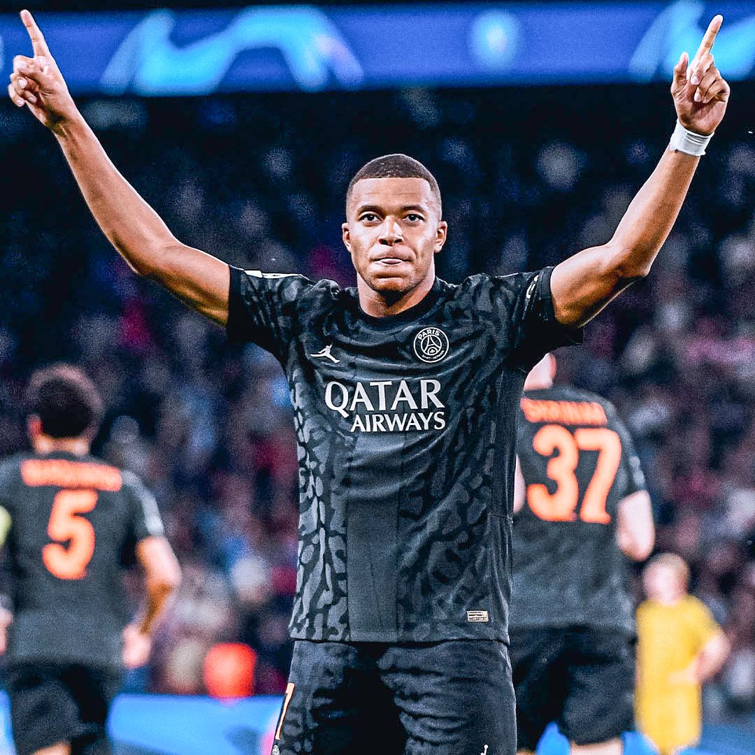 If Kylian Mbappé scores first against AC Milan today we’ll giveaway a PS5.⚽🎮⠀
⠀
Retweet and follow us to enter! 🤞