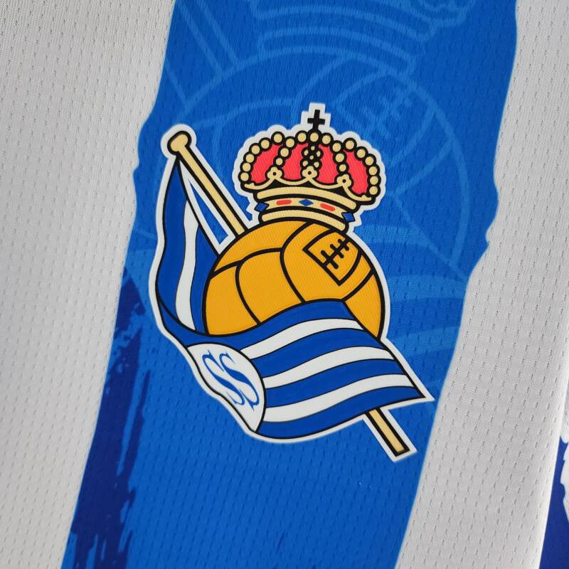 2010MisterChip's tweet photo. No sé si es por la maravilla de ciudad a la que representan, por lo bien que juegan al fútbol o por la gente tan maja que hay ahí dentro, pero estoy sintiendo cosas y cada vez son más fuertes… https://t.co/T9Pwmwkan2