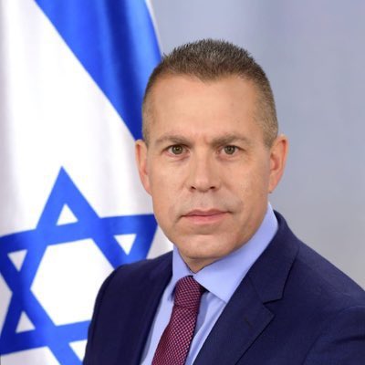 CerfiaFR's tweet photo. 🚨🇮🇱🇺🇳 FLASH | #Israël a refusé des visas aux fonctionnaires de l’#ONU et a déclaré : « Le moment est venu de leur donner une leçon », en réaction aux déclarations du secrétaire général de l'#ONU, Antonio #Guterres, qui a appelé à un cessez-le-feu humanitaire immédiat et condamné les « violations claires du droit humanitaire » dans l'enclave de #Gaza.