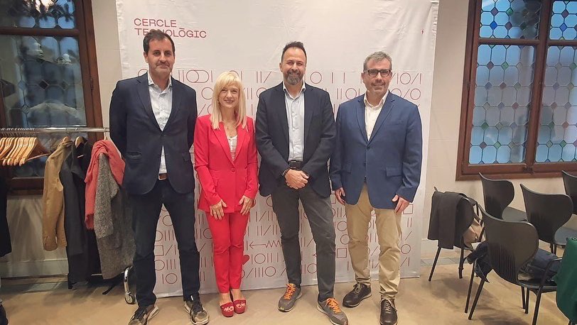 📲 Matí treballant per la digitalització dels municipis!

Hem explicat la premiada experiència de l'estratègia dels municipis digitals impulsada per <a href="/localret/">Localret</a> davant de les principals empreses tecnològiques catalanes  representades per <a href="/C_Tecnologic/">Cercle Tecnològic</a> cercant sinergies.