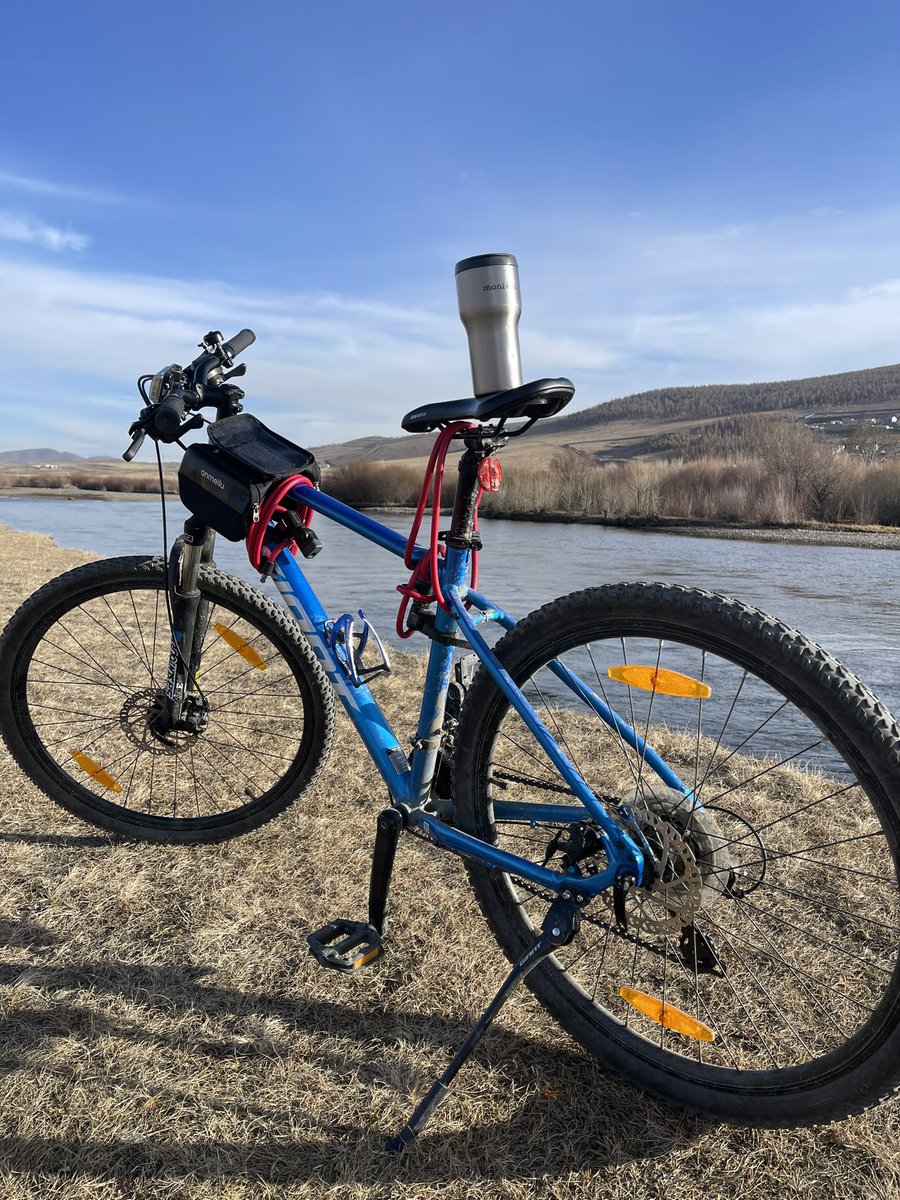 Жаахан дугуй жийчихлээ. Гадаа янзын байна шүү.