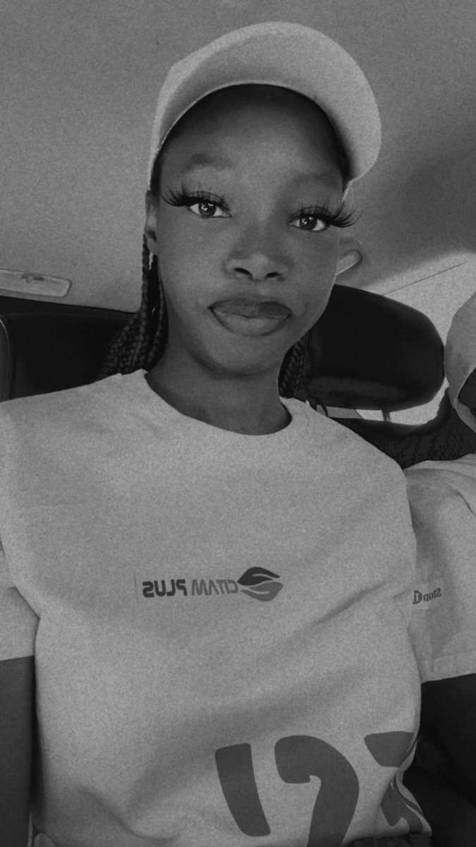 mvula_tasha's tweet photo. The face                         The Hustle https://t.co/6w7IAqXz2q